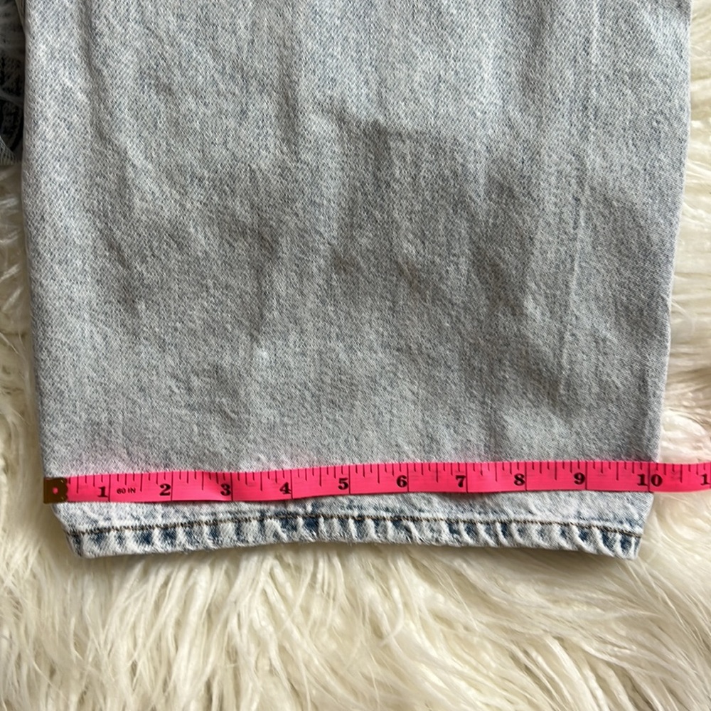 Zara Distressed Jeans - Picture 9 of 10